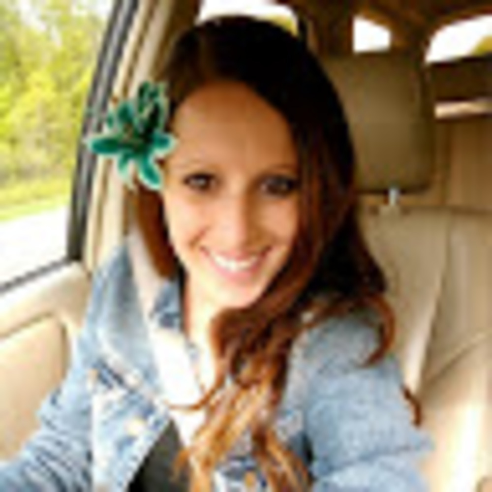 Meet your Posher, Caroline